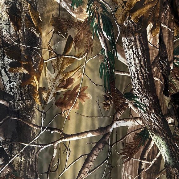 CLEARANCE NWT Men’s M Russell Outdoors Dri-Power Lightweight Button Down Shirt - Picture 6 of 13